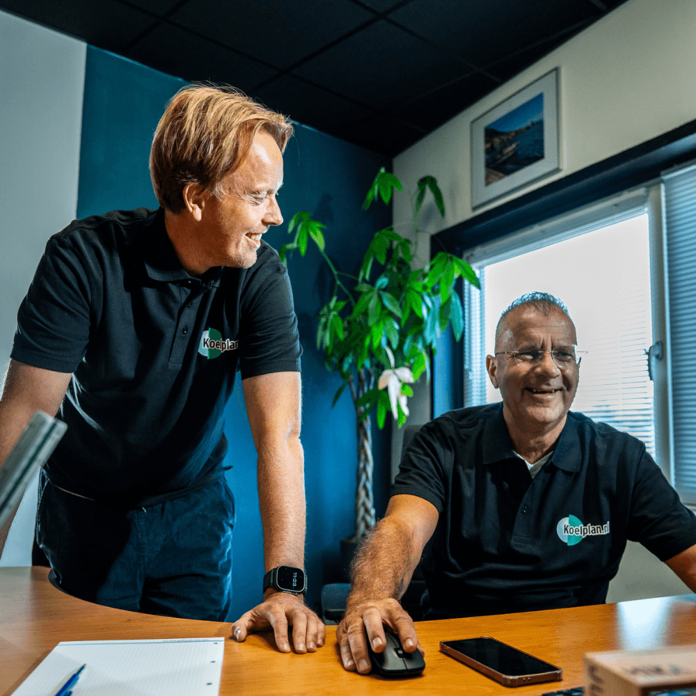 Collega's in gesprek Koelplan